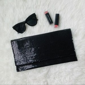 NWT {Forever 21} Black Sequin Clutch